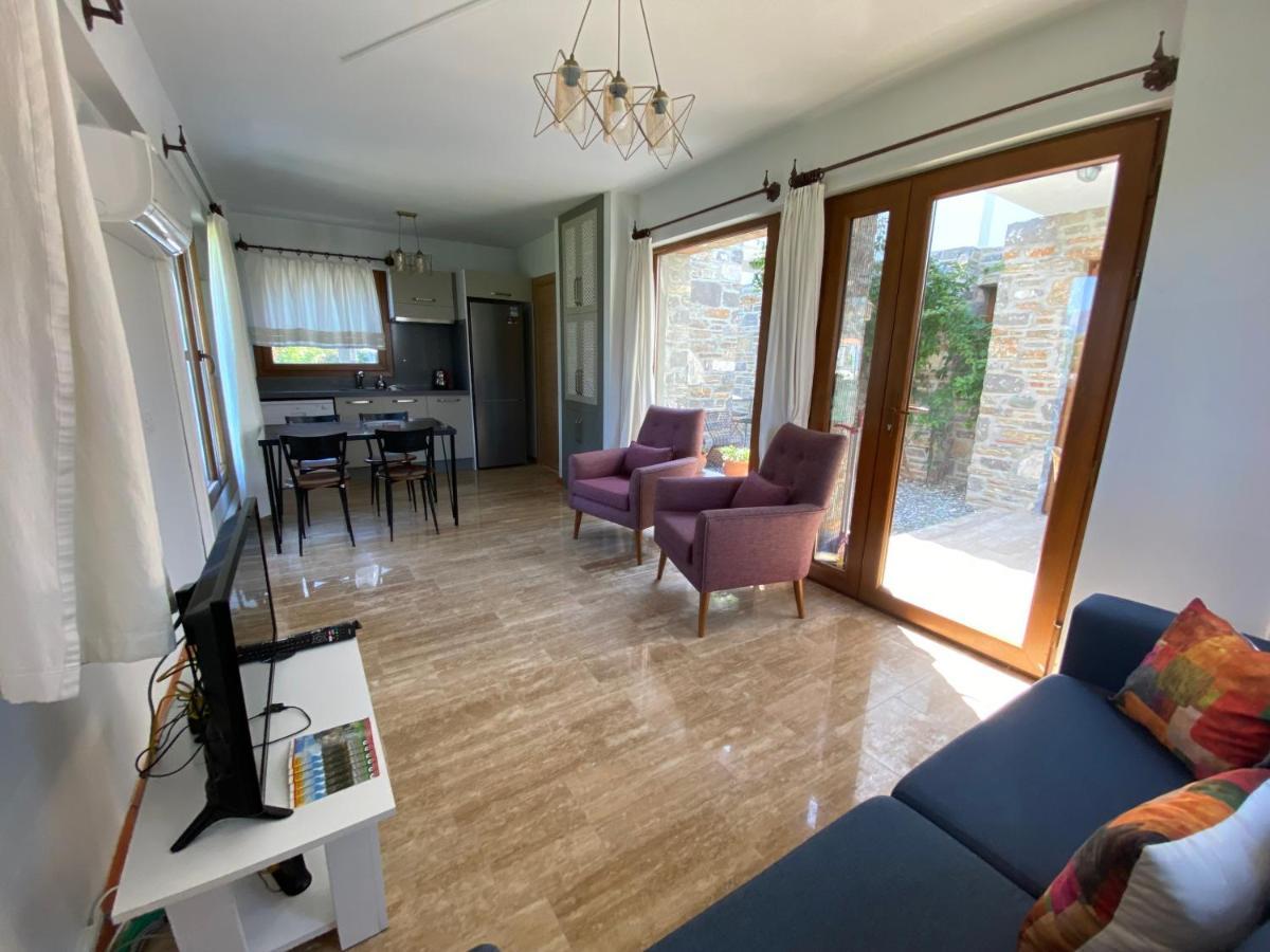 Villa Merry - Dalyan Stonehouse With Palmtrees, 50M To River Ortaca  Exterior photo